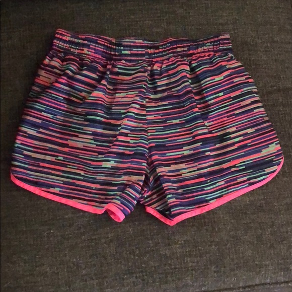 Victoria’s secrete SPORT shorts - Picture 2 of 3